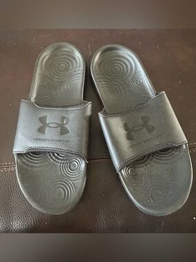 Under Armour Black Logo Slide Sandals